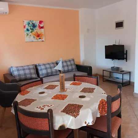 Iva Apartment