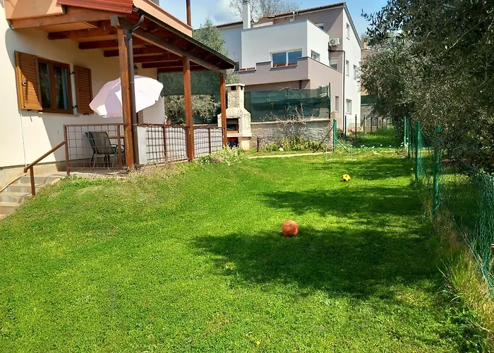 Iva * Pula