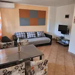 Appartement Iva *
